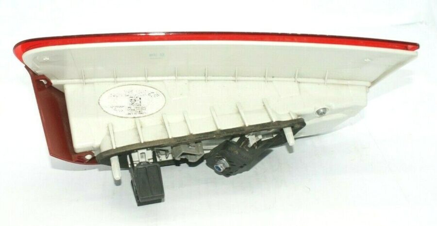 Pilot / Left Rear Light 2017 Jaguar XE T4N21414 GX7313405AF - Image 3