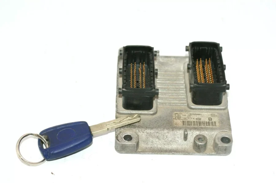 Centralita Motor FIAT Stilo 0261208204 1039S04981 00551952730