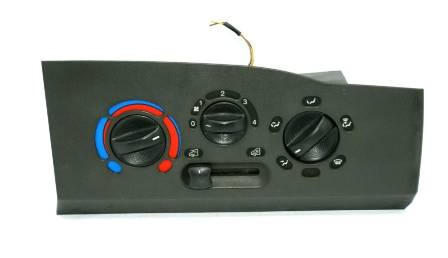 Mando Climatizador / Control Calefacción y A/C  IVECO 123842200