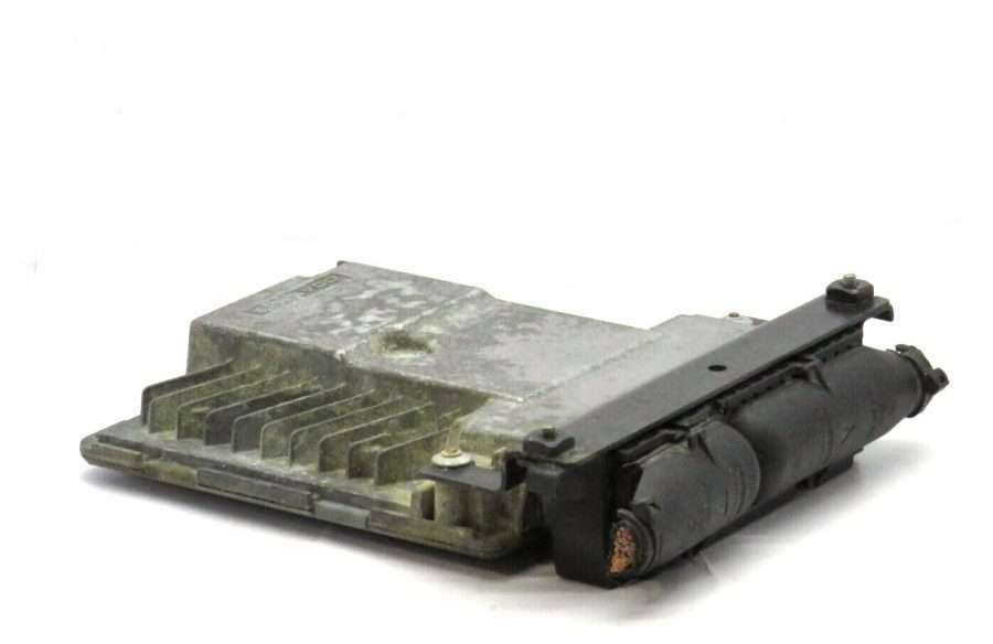 ECU VW PASSAT 03G906018CE 03G 906 018 CE 5WP45610AE 5WP45610 AE