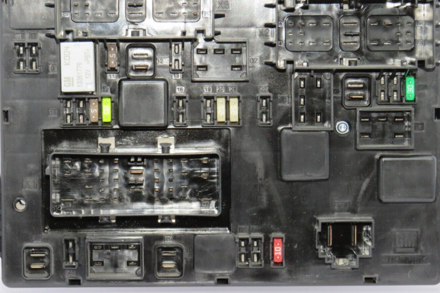 Caja de Fusibles OPEL ASTRA 365927271 1110138AA 13368651 13368651UJ - Imagen 4
