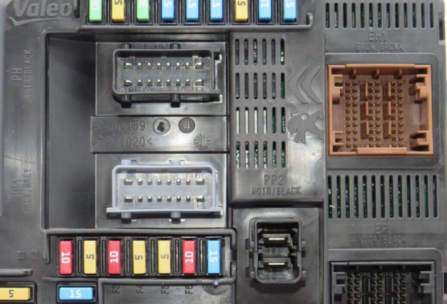 Caja de Fusibles PEUGEOT/CITROEN 9819850080 9819850080-00 BSIN0300 BSI-N03-00 - Imagen 4