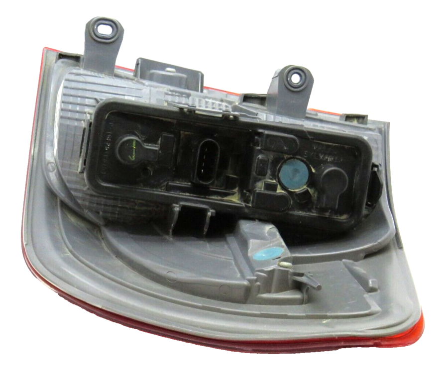 Left Tail Light BMW X3 721730511 470115 - Image 4