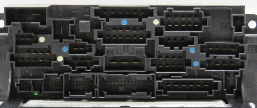 Fuse Box MERCEDES-BENZ C-CLASS 2095450201 209 545 02 01 5DK00848500 - Image 5
