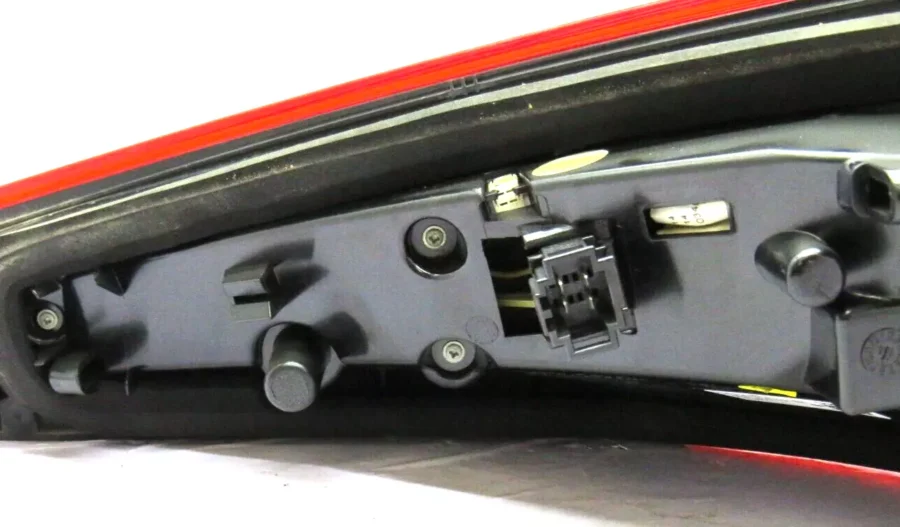 Rear Left Light AUDI Q3 8U0945093H 8U0 945 093 H F03489000 - Image 5