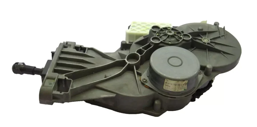 Motor Cierre Centralizado Portón MERCEDES-BENZ E W213 A2137605600 A2139000500 - Imagen 2