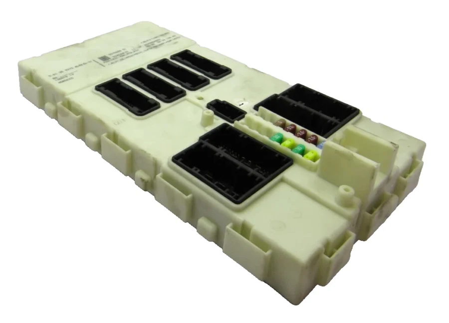 Fuse Box BMW 3 SERIES F30 F31 6135931568001 61.35 9315 680-01 931568001