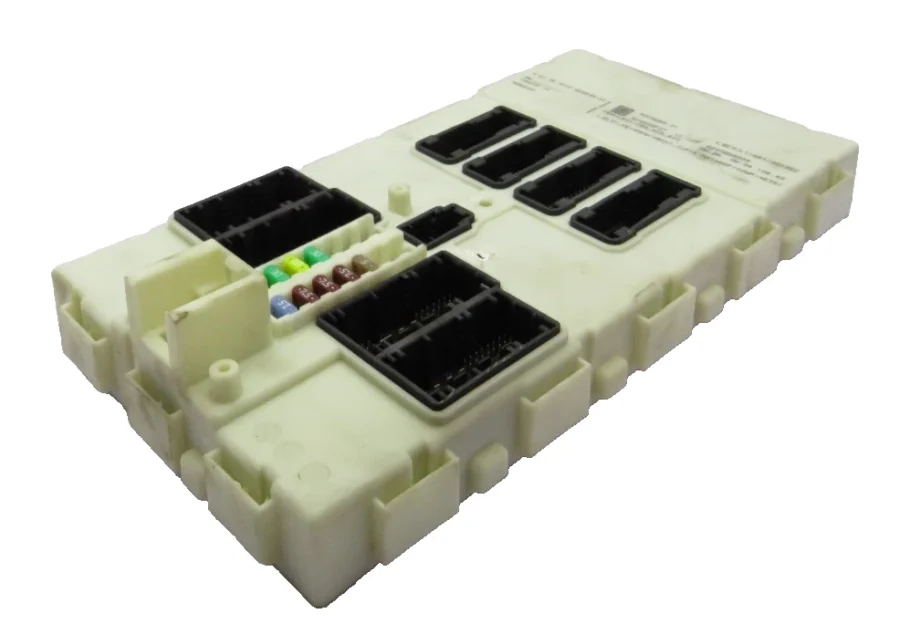Fuse Box BMW 3 SERIES F30 F31 6135931568001 61.35 9315 680-01 931568001 - Image 2