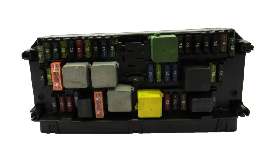 Fuse Box MERCEDES-BENZ W204 A2129005812 A2129015104 A2129025405 - Image 6