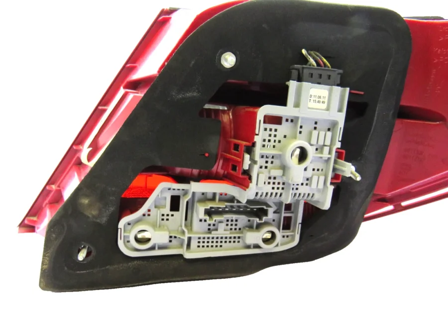 Left Rear Light MERCEDES-BENZ C-CLASS W204 A2048201864 A204 820 18 64 - Image 10
