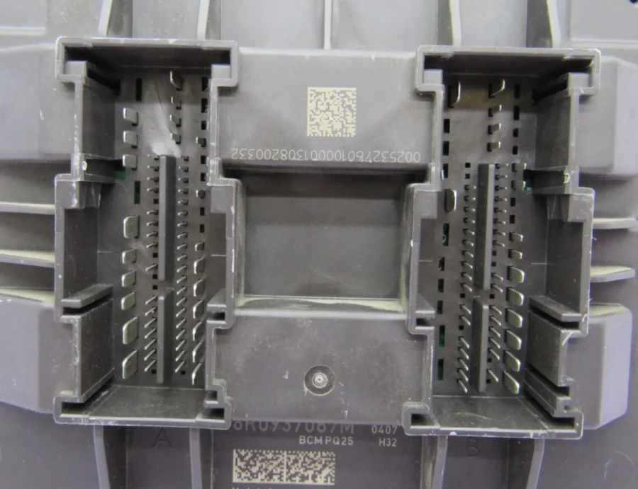 Módulo Electrónico VW/SEAT/SKODA 6R0937087M 5WK50540 A2C32826300 - Imagen 5