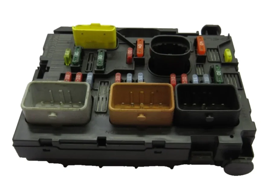 Caja de Fusibles PEUGEOT/CITROEN 9659741780 BSML0300 BSM-L03-00 - Imagen 2