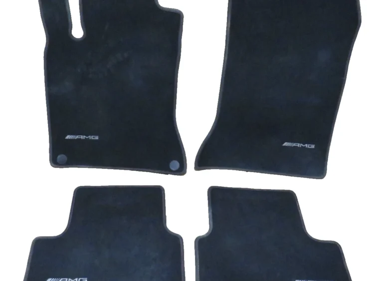 Juego Alfombrillas MERCEDES-BENZ CLA A2466803048 A2466803448 A2466803248