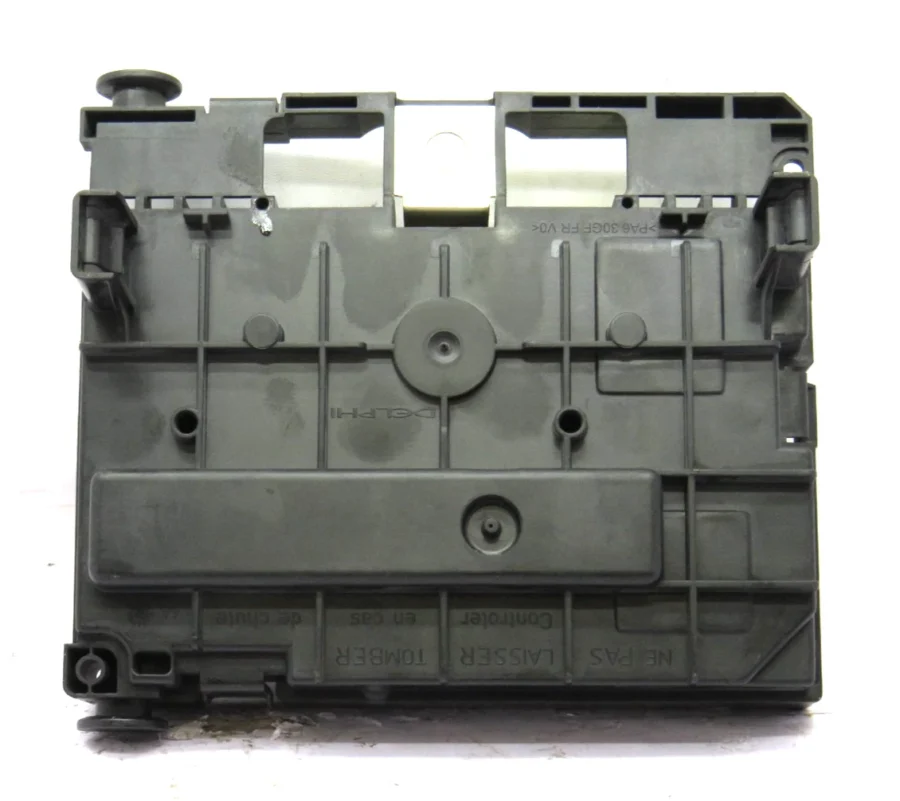 PEUGEOT/CITROEN Fuse Box 9666700180 BSMR0200 BSM-R02-00 - Image 3