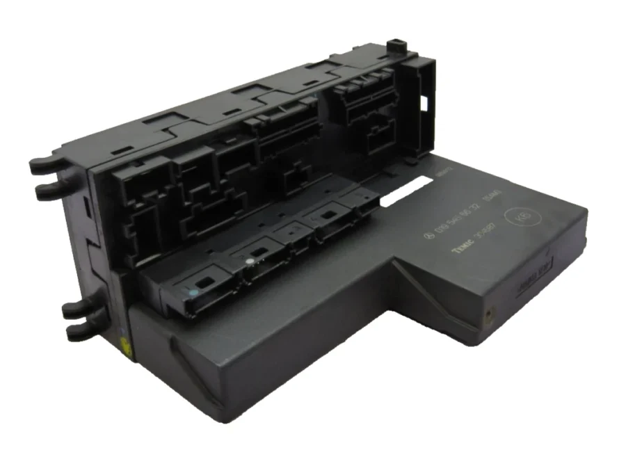 Fuse Box MERCEDES-BENZ E-CLASS 0195455632 019 545 56 32 304587