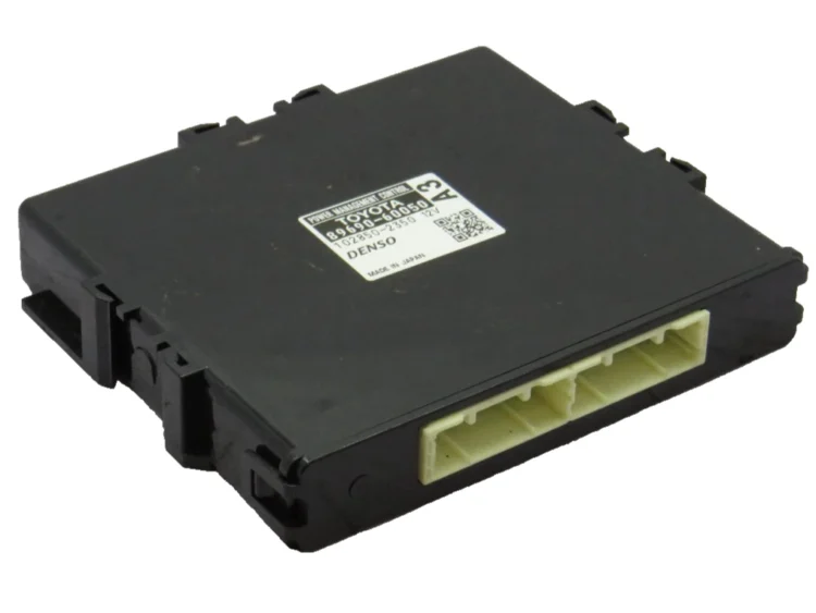 Módulo Electrónico TOYOTA LAND CRUISER J15 8969060050 89690-60050 1028502350