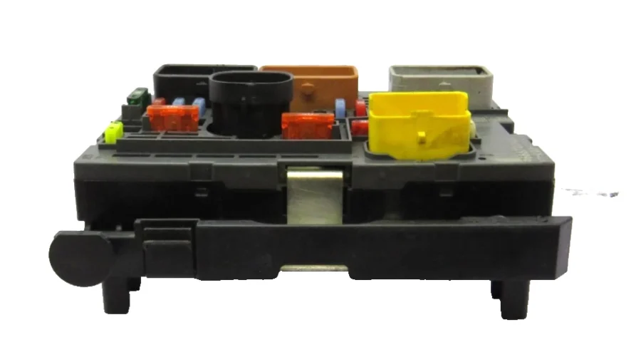 PEUGET/CITROEN Fuse Box 9666700480 BSMR0500 BSM-R05-00 - Image 4