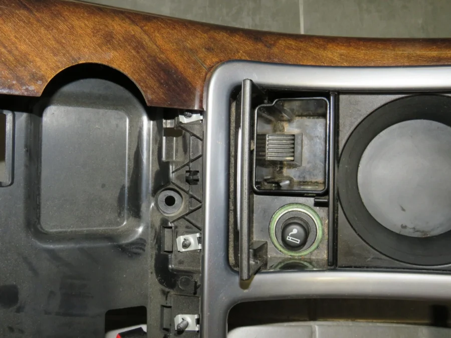 Consola Central LAND ROVER RANGE ROVER AH3204567A AH32045K14A AH3214B079AC - Imagen 6