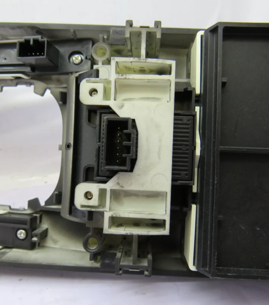 Multifunction Remote Control LAND ROVER/ RANGE ROVER/ AH3214B596AE AH32-14B596-AE - Image 7