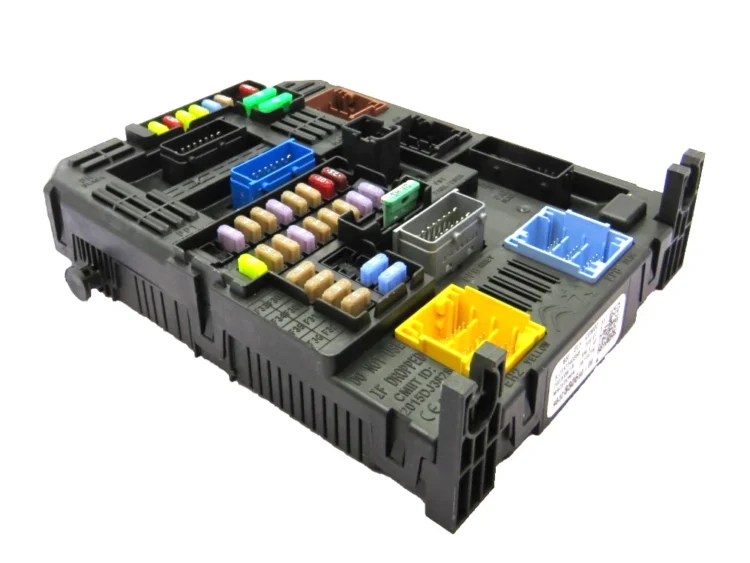 PEUGEOT/CITROEN Fuse Box 983288068000 28719719 BSI EL 5 CEM00 BSI-EL5CEM00