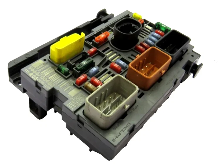PEUGET/CITROEN Fuse Box 9666700480 BSMR0500 BSM-R05-00