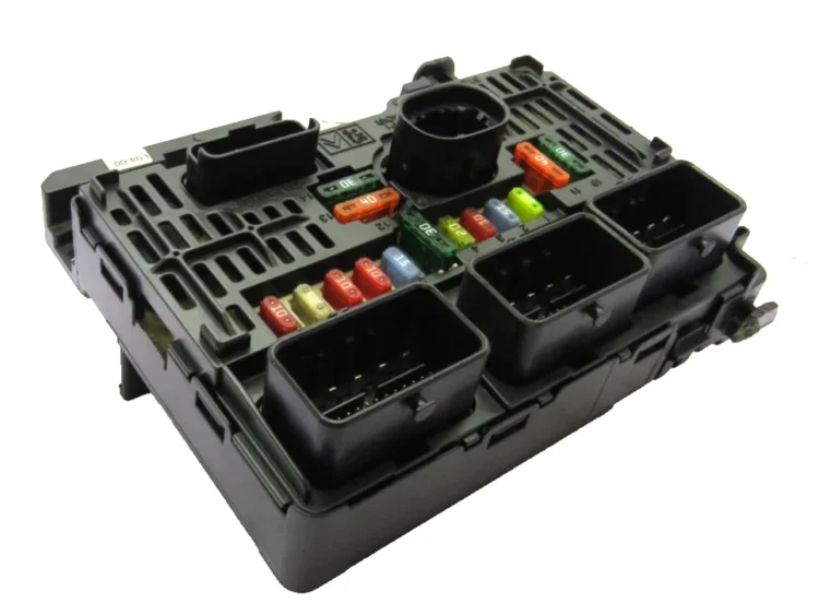 PEUGEOT/CITROEN Fuse Box 9661682780 BSML0400 BSM-L04-00 S118983004Q