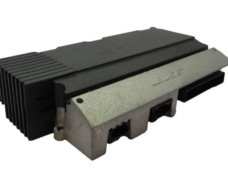 Amplificador AUDI A6 Q7 3039540020 303954-0020 4F0035223P 4F0 035 223 P
