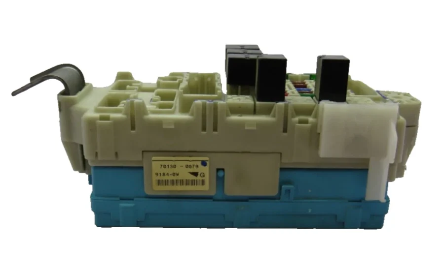 Mitsubishi Pajero Fuse Box 91840W 9184-0W 701300079 70130-0079 - Image 2