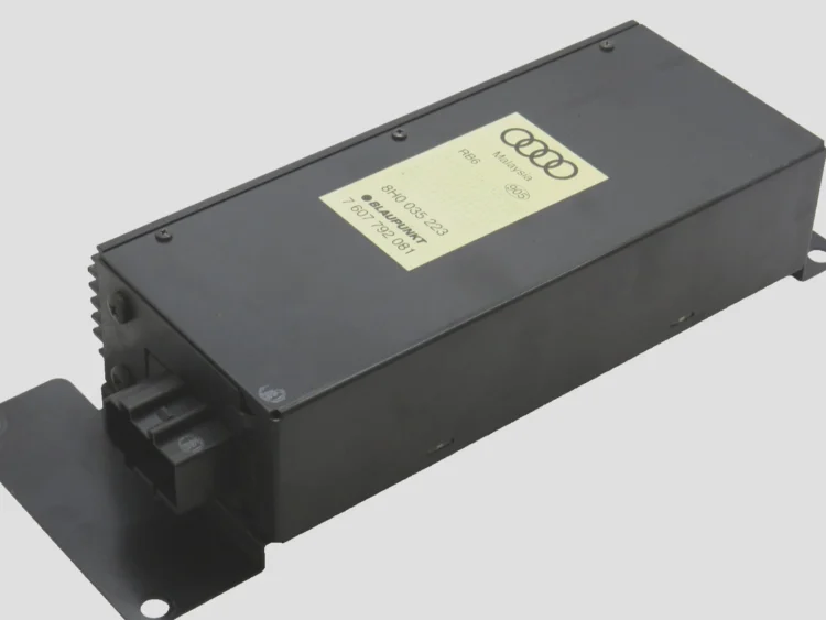 Amplificador AUDI A4 8H0035223 8H0 035 223 7607792081 7607 792 081 GARANTIA