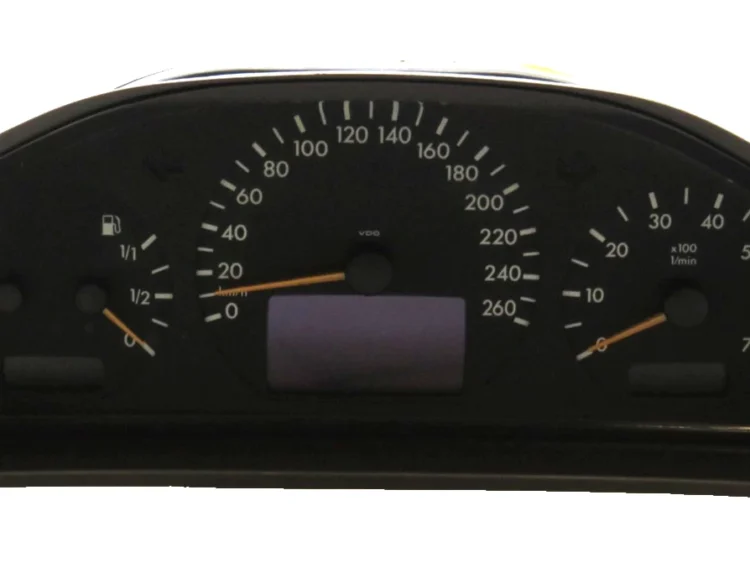 Cuadro de Instrumentos MERCEDES-BENZ CLASE E W210 A2105405748 110008915015