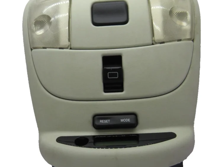 Luz de Techo MERCEDES-BENZ W163 A1635401211 A 163 540 12 11 GARANTIA