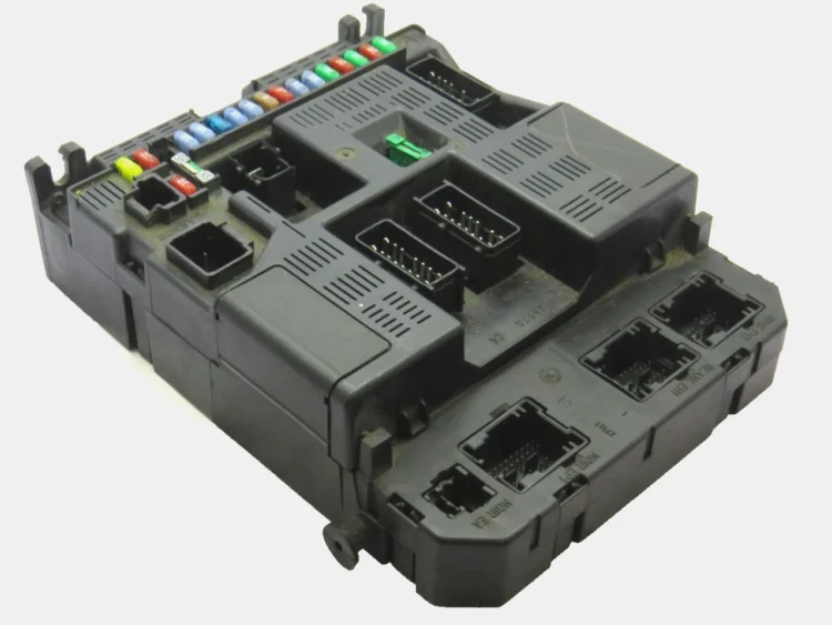 Fuse Box PEUGEOT 307 9636760580F 9636760580 F 9644098380 WARRANTY
