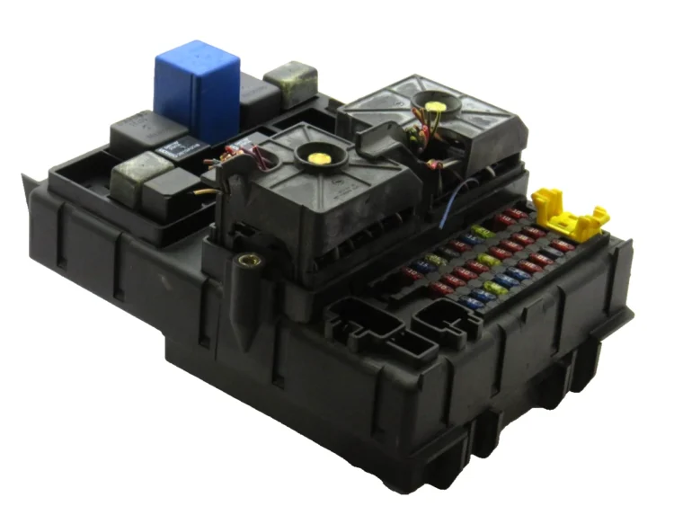 JEEP GRAND CHEROKEE Fuse Box 56038406AM P56038406AM WARRANTY