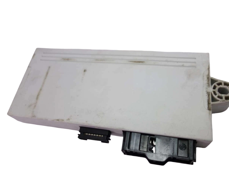 Modulo BMW E60 E61 E63 E64 61356927927 61.35 6 927 927