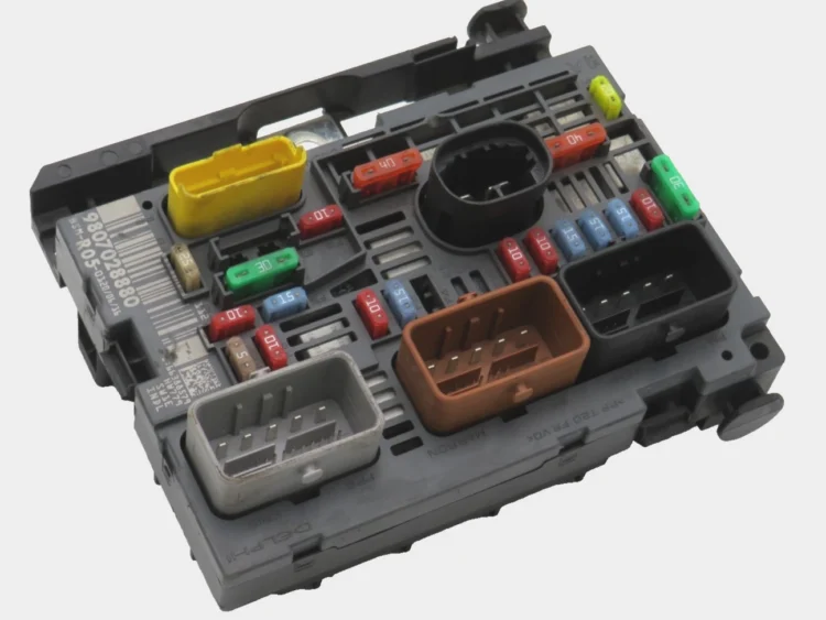 PEUGEOT/CITROEN Fuse Box 9807028880 BSMR0501 BSM-R05-01 WARRANTY