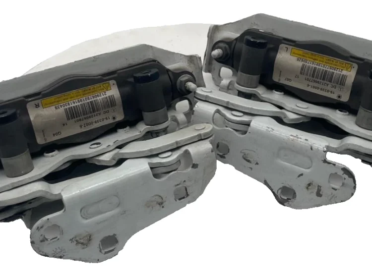 Bisagra Capot MERCEDES-BENZ CLASE E W212 A2129067801 9033900026 GARANTIA (copia)