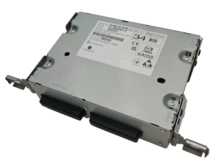 RADIO CD/DVD/GPS MAZDA CX-30 BJGB669C0F BJGB-66-9C0F CLMM2DE1JT GARANTIA