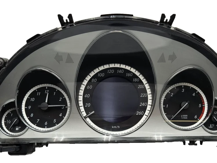 Instrument Cluster MERCEDES-BENZ E CLASS W212 A2129001614 A2C53257171