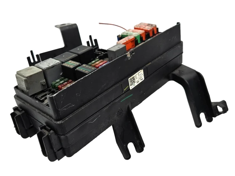 Fuse Box MERCEDES-BENZ ML CLASS W164 A1645402372 1358385301 WARRANTY