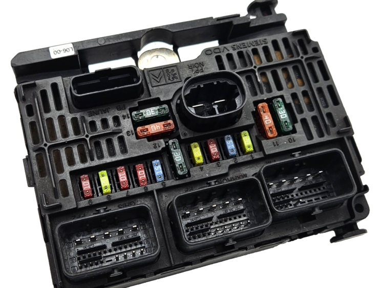Caja de Fusibles PEUGET/CITROEN 9657718780 BSM-L06-00 BSML0600 S118983006K