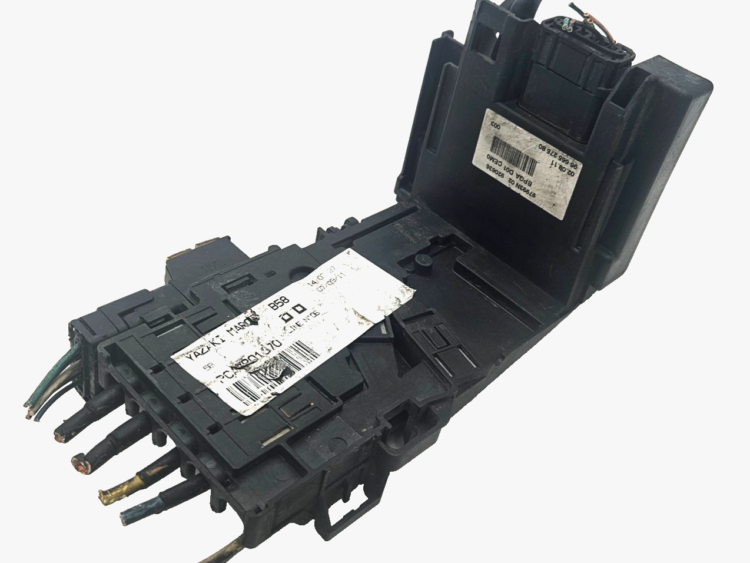 Caja de Fusibles PEUGEOT/CITROEN 9666527580 97993N02 28257533 28236841 GARANTIA