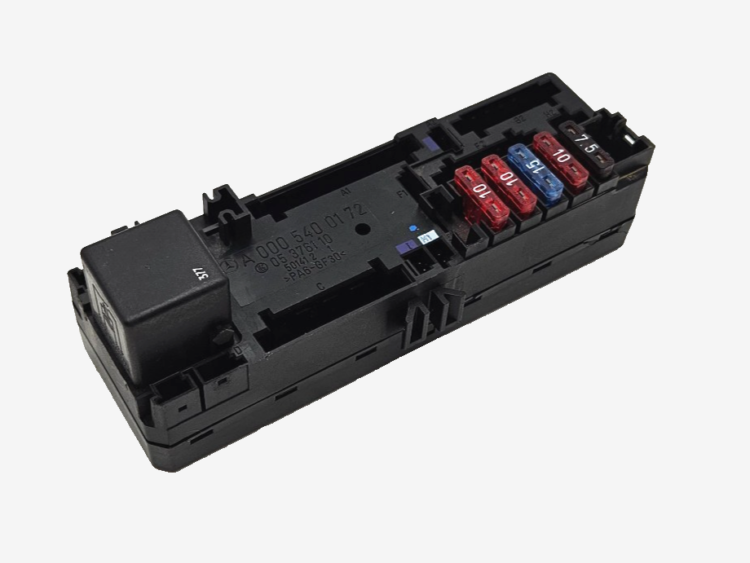 Caja de Fusibles MERCEDES-BENZ W202 W210 0005400172 05376110 05 3761 10 GARANTIA