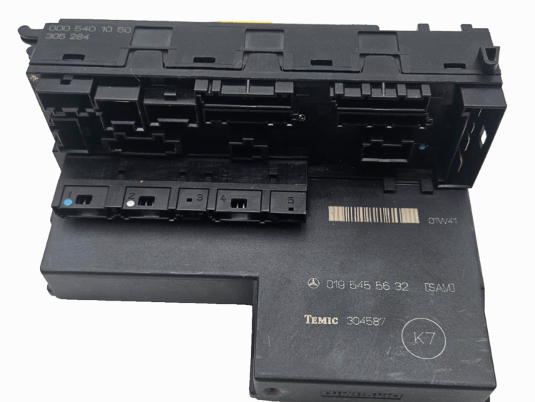 Caja de Fusibles MERCEDES-BENZ W202 W210 0195455632 019 545 5632 304587 GARANTIA