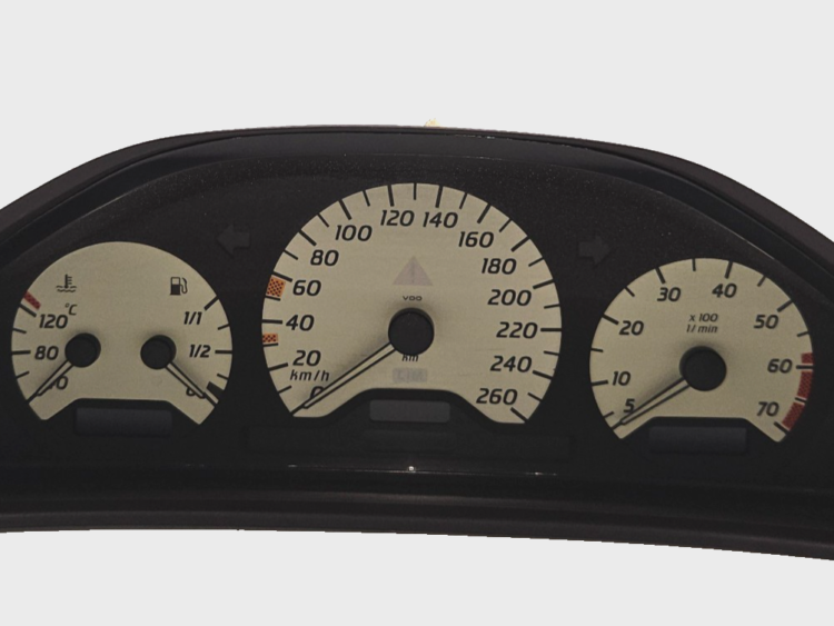 Cuadro de Istrumentos MERCEDES-BENZ CLASE CLK 2085402611 110008901007 GARANTIA