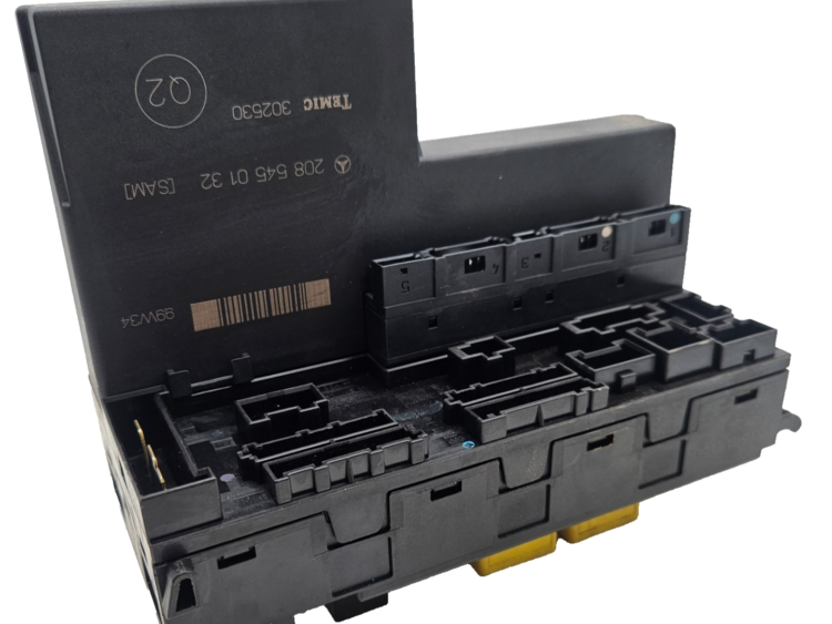 Caja de Fusibles MERCEDES-BENZ W202 W208 2085450132 208 545 01 32 302530 GARANTI