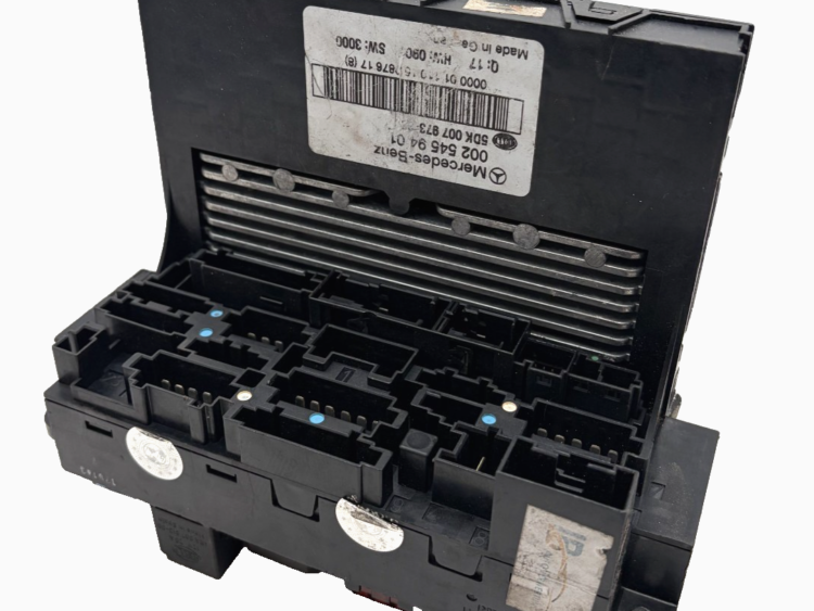 Caja de Fusibles MERCEDES-BENZ W203 0025459401 002 545 94 01 5DK00797330 GARANTI