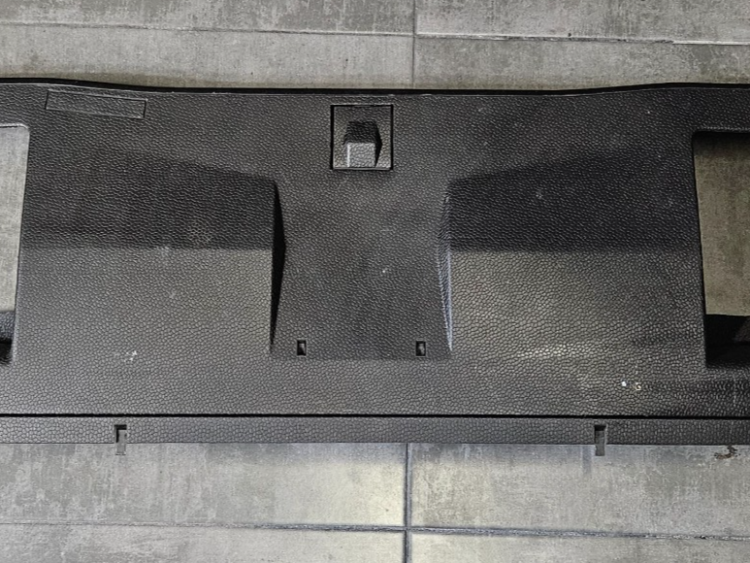Guarnecido Plástico Trasero del Maletero MERCEDES-BENZ 190E W201 2016940425