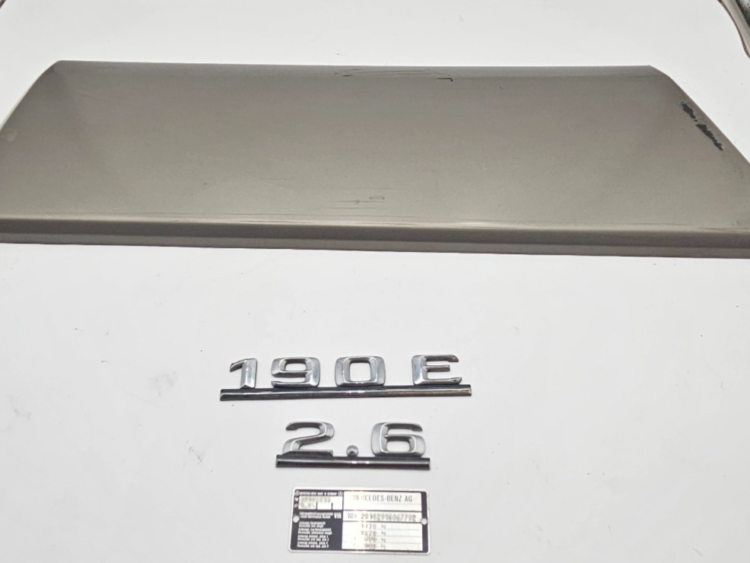 Moldura Embellecedora Exterior MERCEDES-BENZ 190E W201 2016905840 GARANTIA